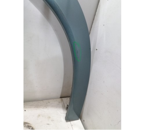 Накладка молдинг крыла передняя правая