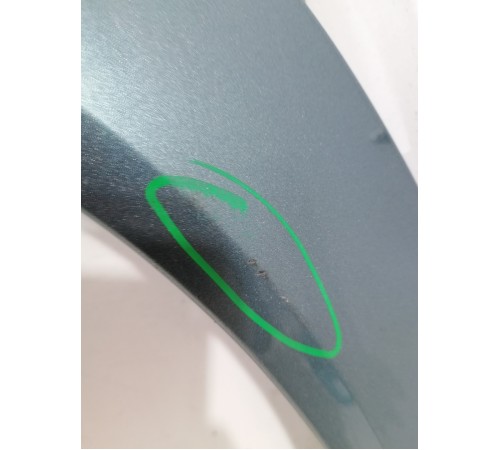 Накладка молдинг крыла передняя правая