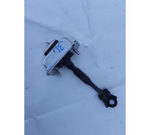 Ограничитель двери задний левый