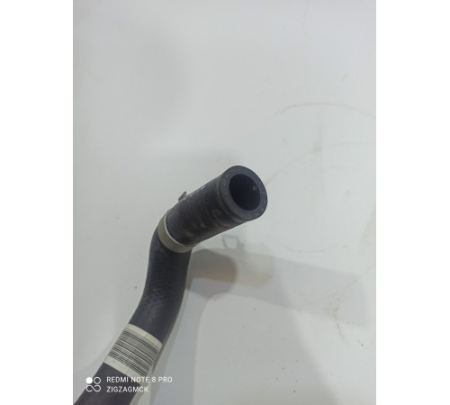 Патрубок системы охлаждения