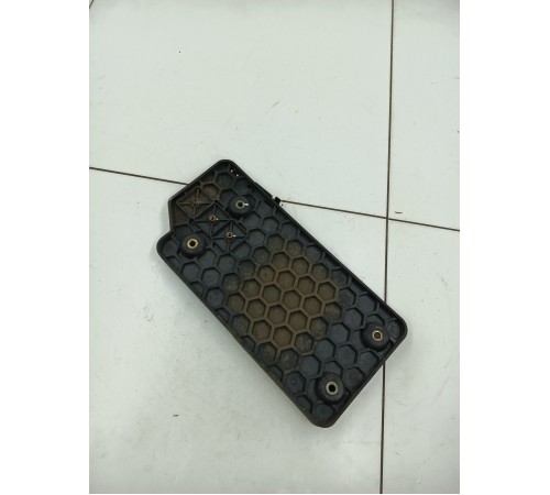 Площадка под аккумулятор АКБ