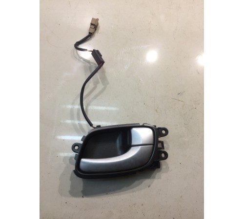 Ручка двери (задняя, правая, внутренняя)