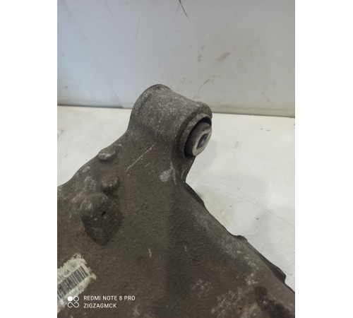 Рычаг задний левый