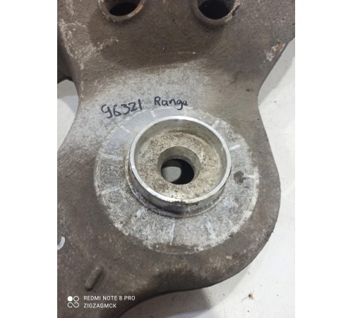 Рычаг задний левый