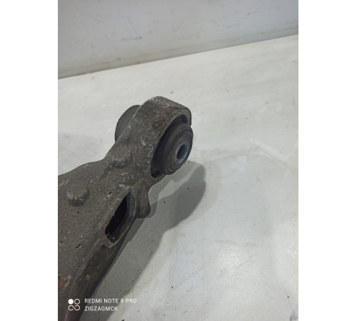 Рычаг задний левый