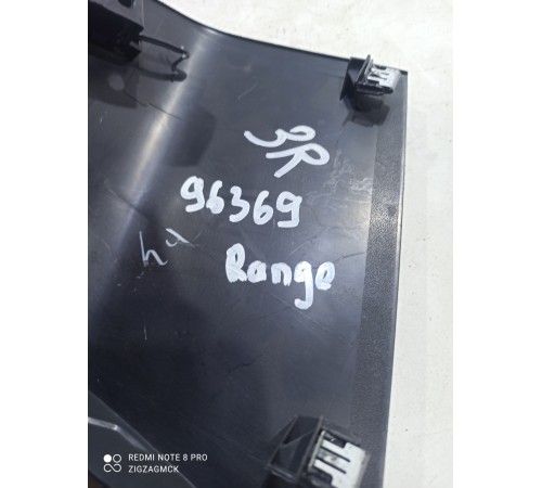 Обшивка стойки задняя правая