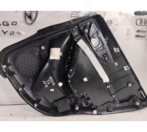 Обшивка двери задняя левая