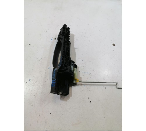 Ручка двери передняя правая наружная