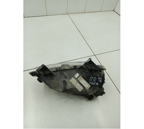 Фара противотуманная правая