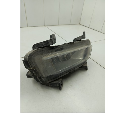 Фара противотуманная правая