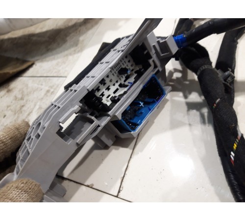 Электропроводка салона