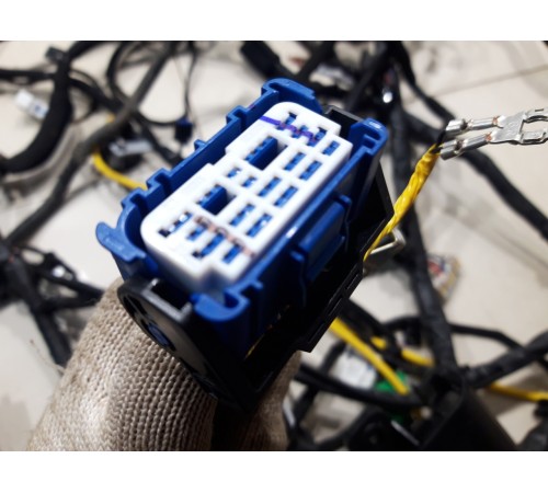 Электропроводка салона