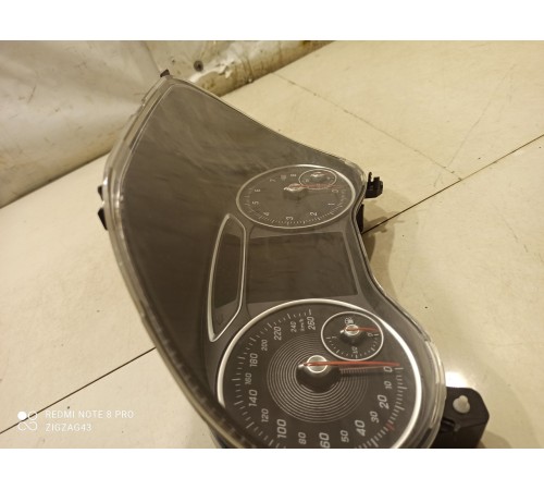 Панель приборов