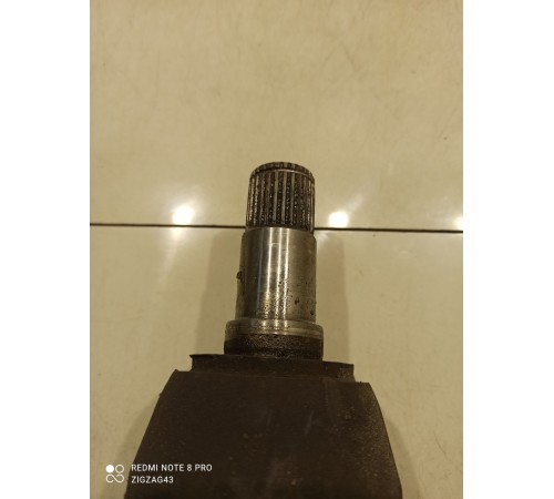 Привод(полуось) передний левый