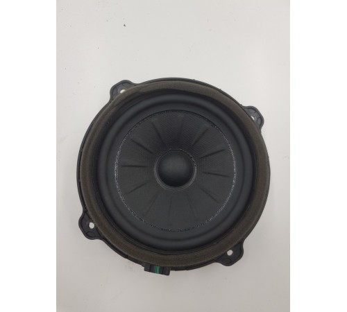 Динамик двери задний правый