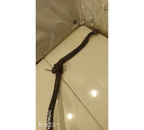 Стабилизатор передний