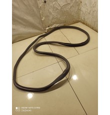 Уплотнитель двери(задний правый)