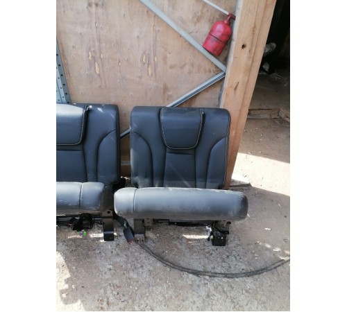 Сиденья третий ряд