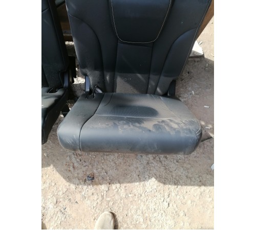 Сиденья третий ряд