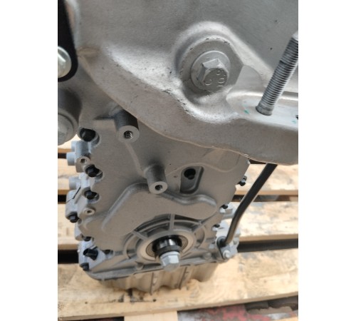 Двигатель в сборе