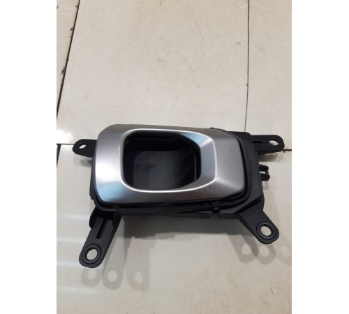 Ручка двери (задняя, правая, внутренняя)