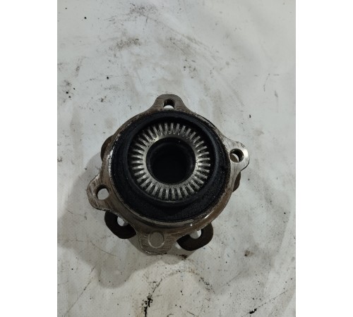 Ступица задняя левая