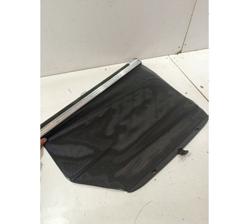 Шторка солнцезащитная задняя правая