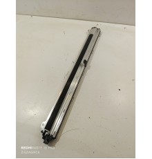 Шторка солнцезащитная задняя правая