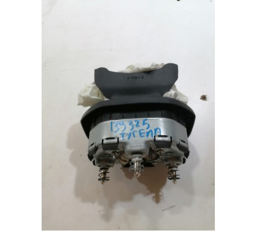 Подушка безопасности водителя