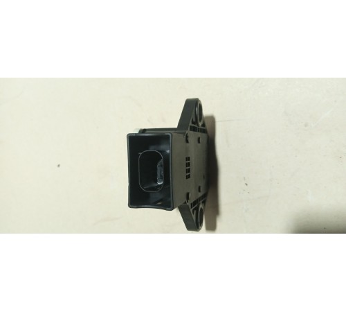 Датчик ускорения 