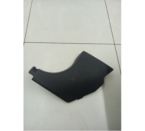 Накладка порога передняя левая