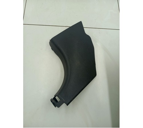 Накладка порога передняя левая