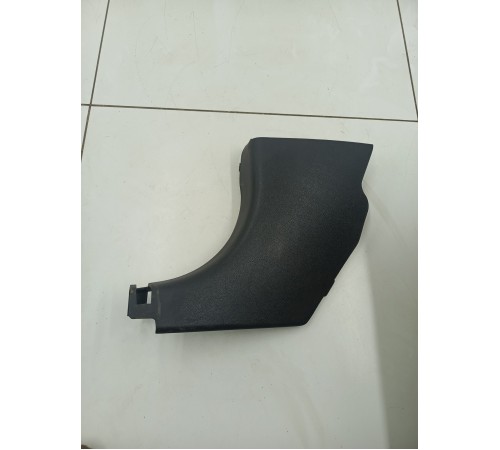 Накладка порога передняя левая