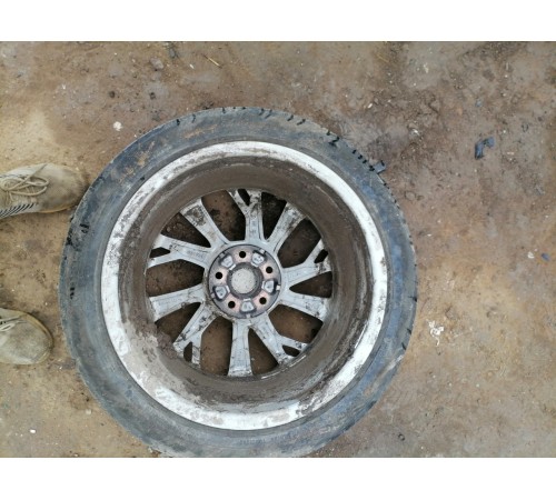 Колесо в сборе 245/40 R18 лето