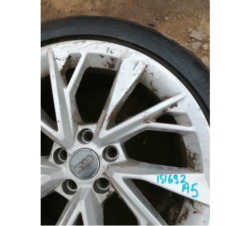 Колесо в сборе 245/40 R18 лето