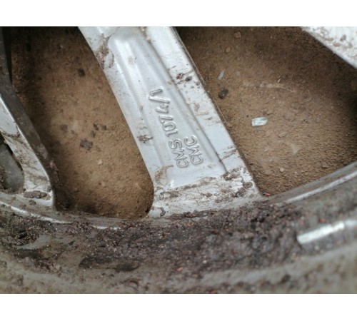 Колесо в сборе 245/40 R18 лето