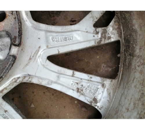 Колесо в сборе 245/40 R18 лето