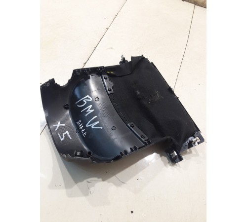 Кожух рулевой колонки