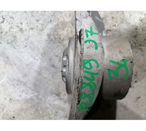 Опора амортизатора задняя левая