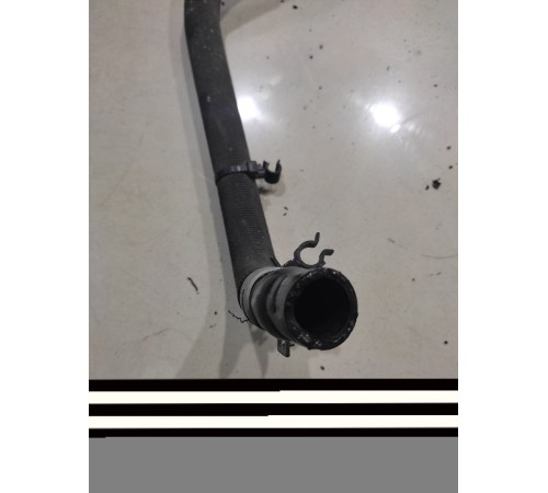 Патрубок системы охлаждения (металлический)