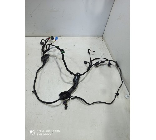 Электропроводка двери (задняя правая)