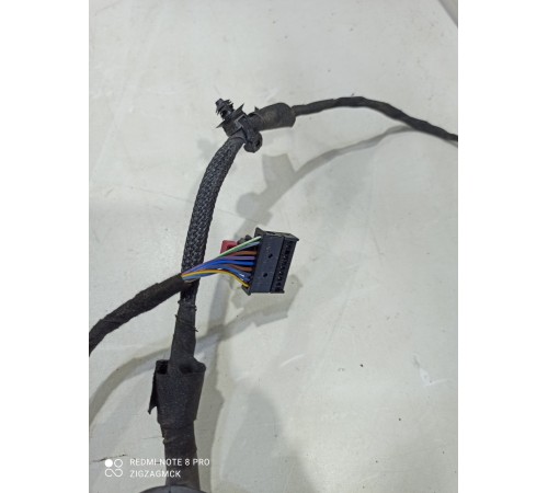Электропроводка двери (задняя правая)
