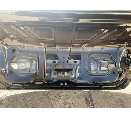 Крышка багажника