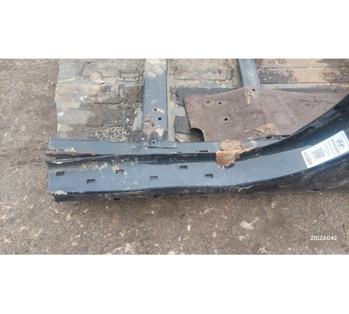 Порог со стойкой(левый)