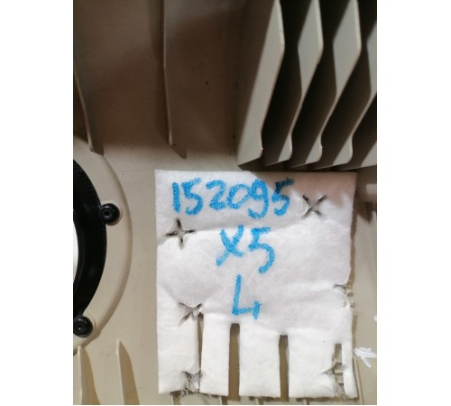 Обшивка центральной стойки левая верхняя