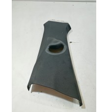 Обшивка центральной стойки левая верхняя Обшивка центральной стойки левая верхняя