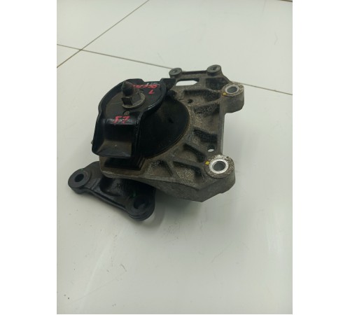 Опора Двигателя левая