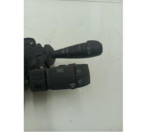 Подрулевой переключатель