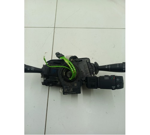 Подрулевой переключатель