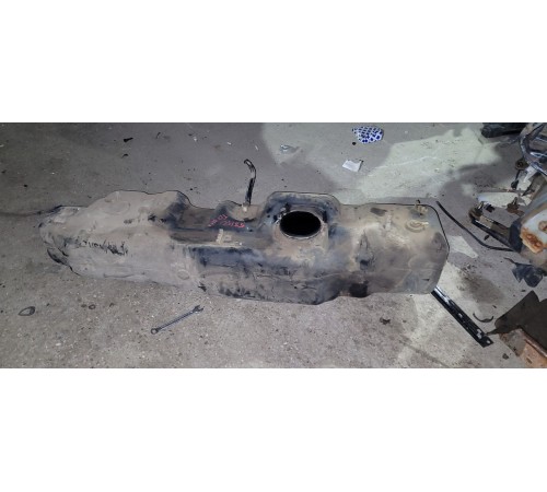 Бак топливный